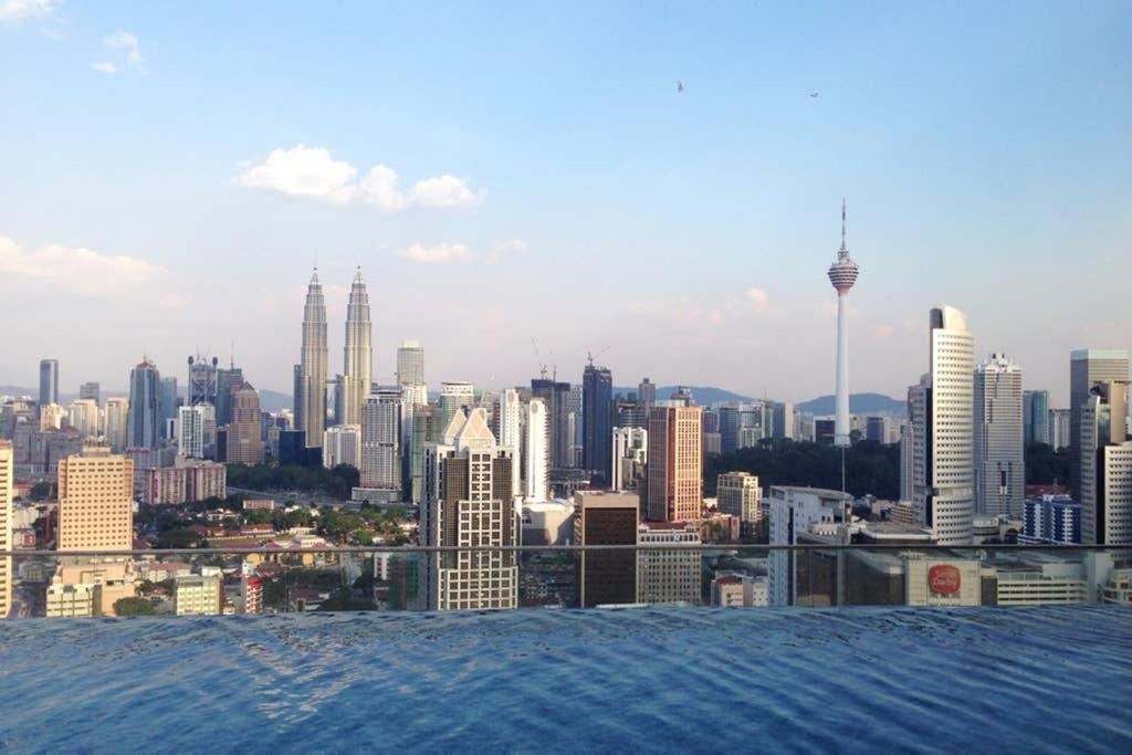 Apartemen Klcc Regalia Infinity Pool